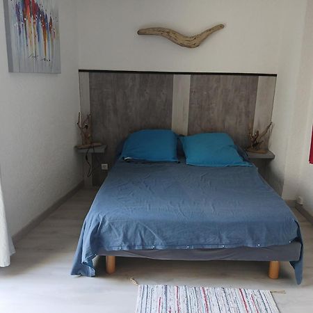 Jolie Appartement Refait A Neuf Saintes-Maries-de-la-Mer Bagian luar foto